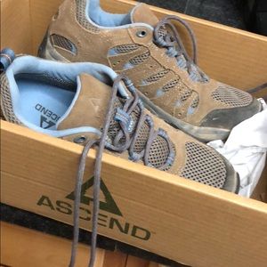 Ascend hiking boots worn once